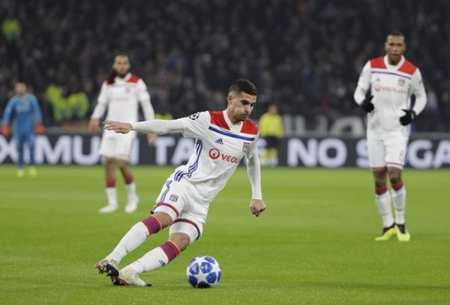 她的坚持与 她的坚持与