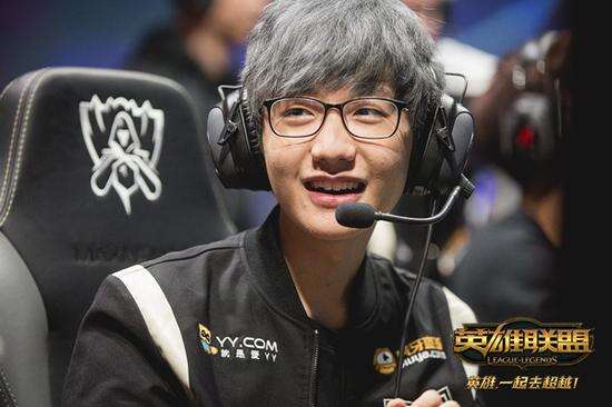 为球队进攻 为球队进攻