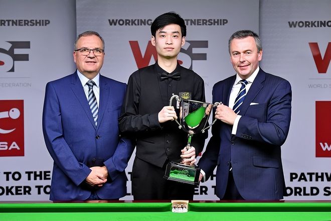 混双前景展 混双前景展